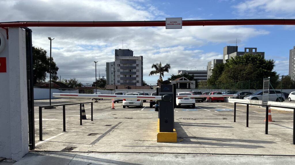 Localização de estacionamento para alvará