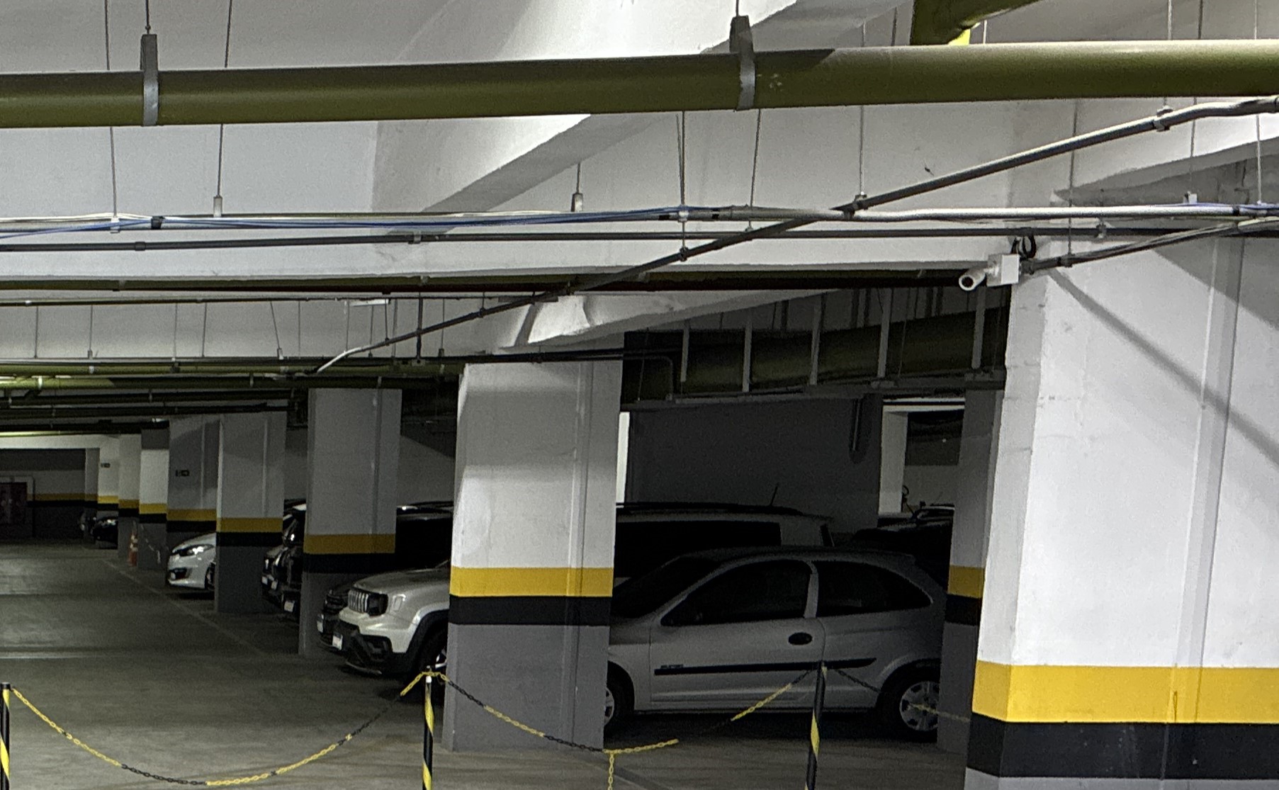 Como prevenir furto e roubo no estacionamento