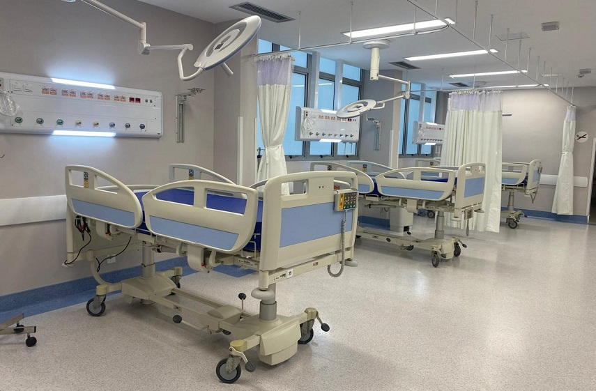 Hospitais e clínicas
